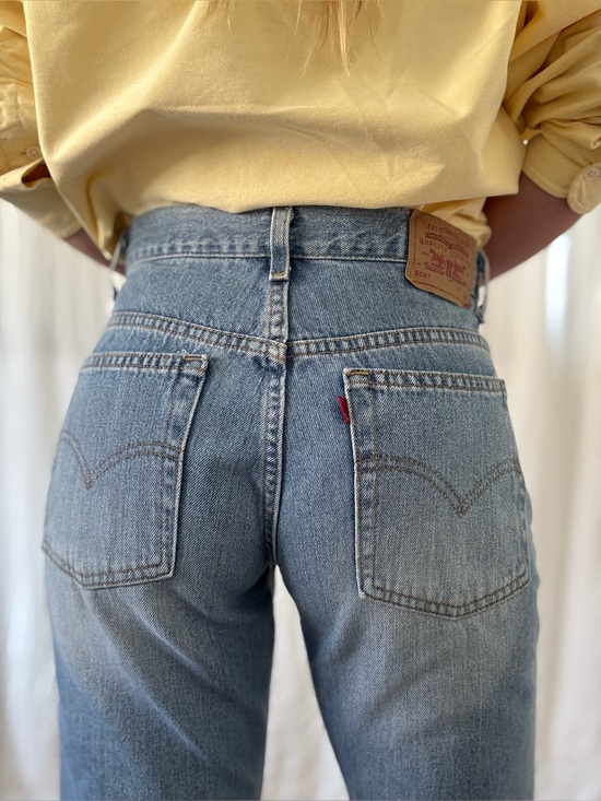 Levi's Denim - Vintage Levi’s 505 light wash Y2K straight leg mid rise clean